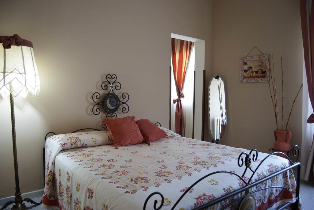 B&B Coste Del Salentoサン・ピエトロ・ヴェルノーティコ 部屋 写真